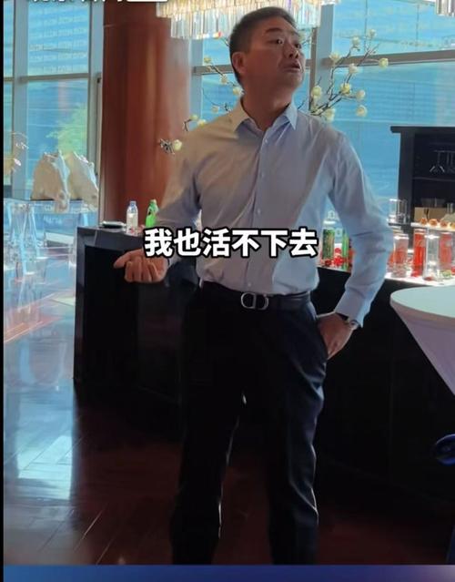 刘强东谈内卷：行业应该卷品质卷创新，现在平台把产业利润全卷走，这不对